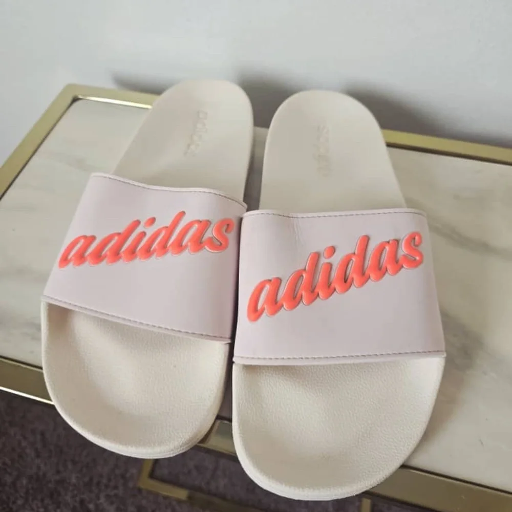 adidas slide into